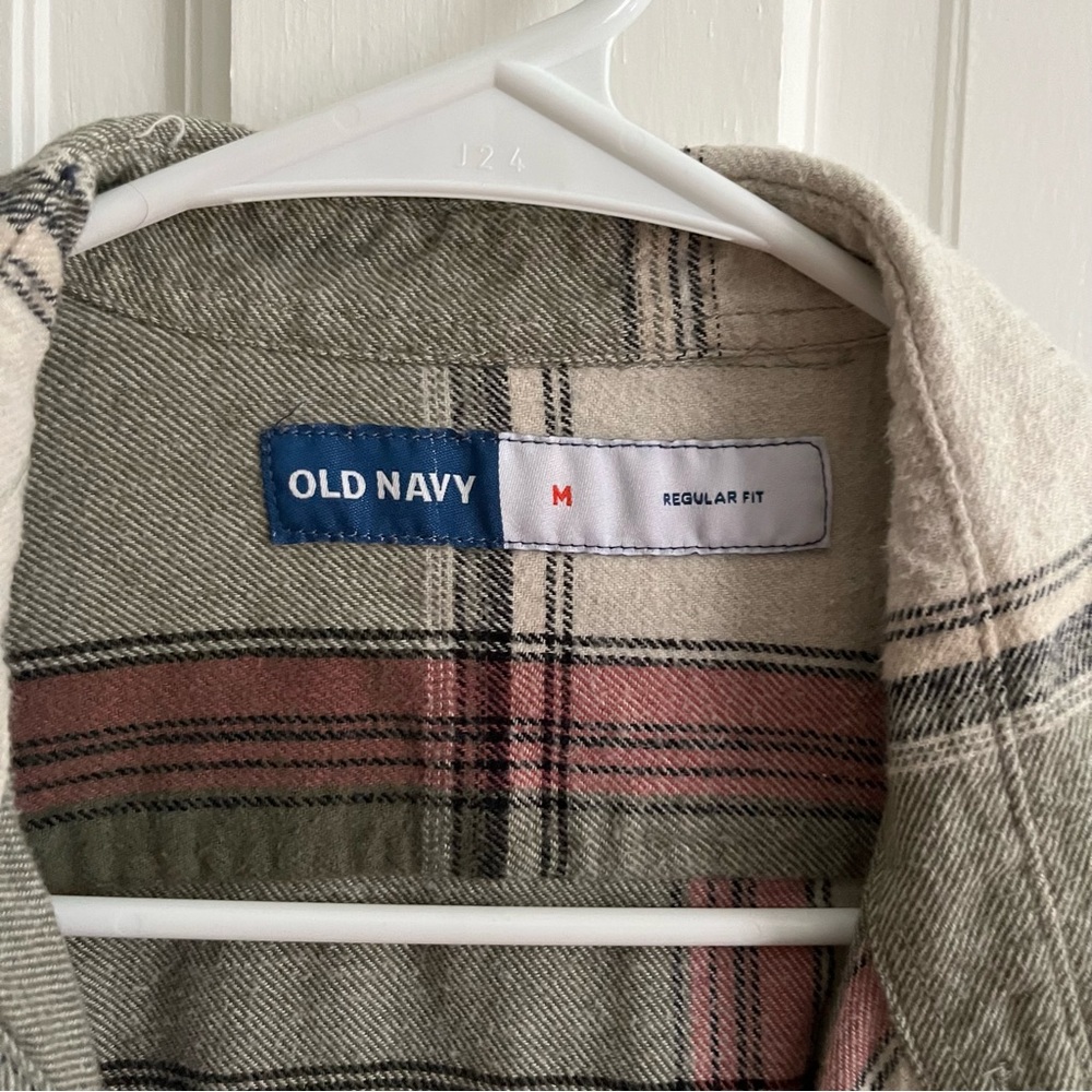 Mens old navy flannel size medium - Picture 3 of 4